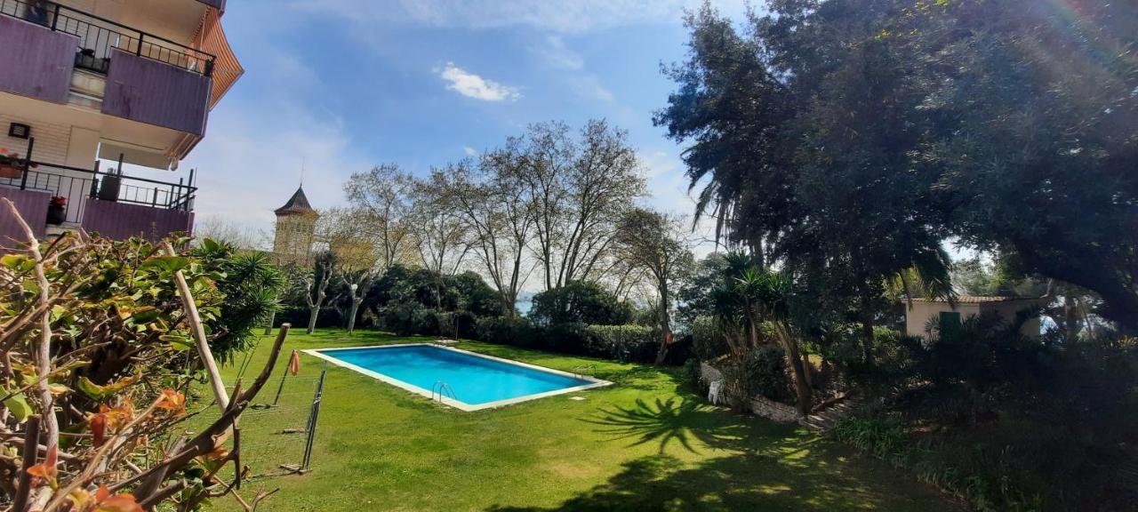 With Pool Near The And Barcelona By Train Appartement