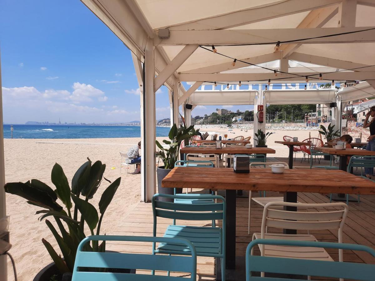 Bright Apartment Near The Beach And Barcelona By Train Masnou