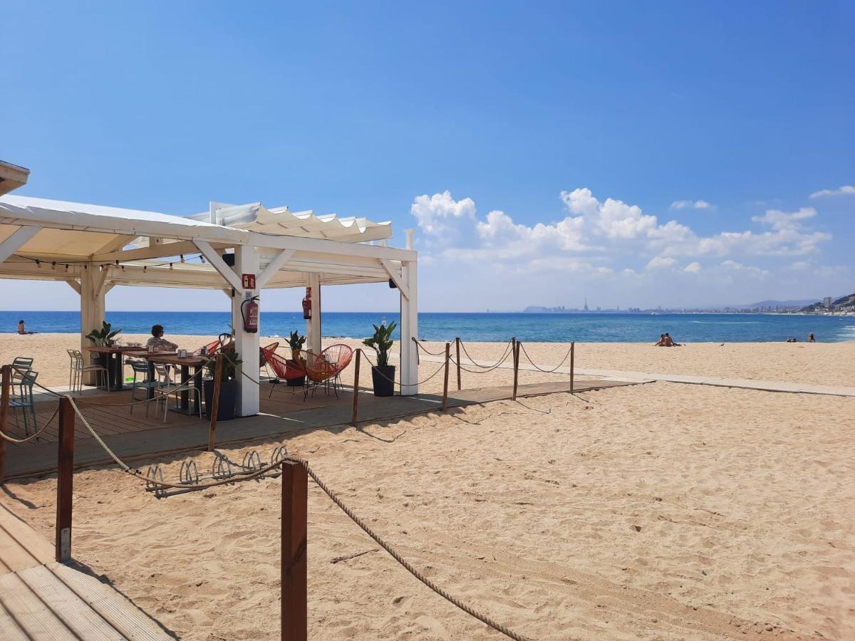 Bright Apartment Near The Beach And Barcelona By Train * Masnou