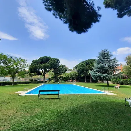 Bright Apartment Near The Beach And Barcelona By Train Masnou Exterior photo