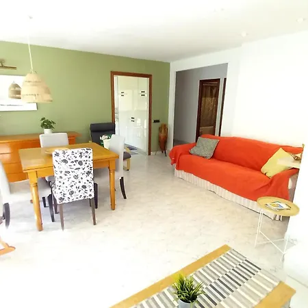 Bright Apartment Near The Beach And Barcelona By Train Masnou Exterior photo